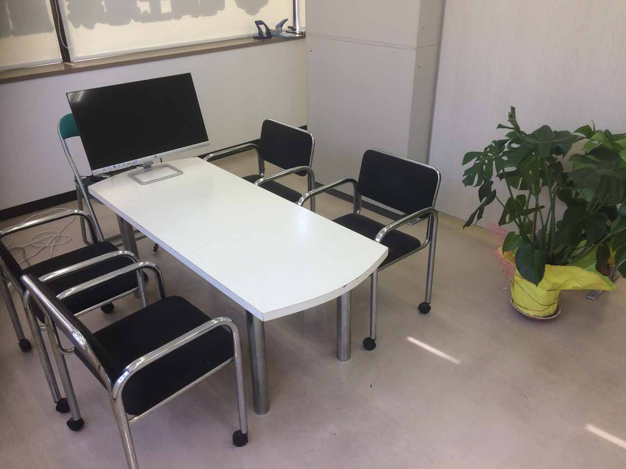 会社内観